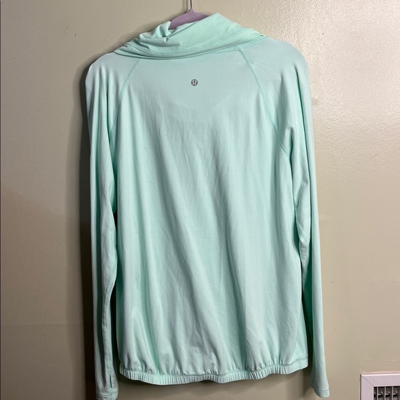 Lululemon Healthy Heart Pullover Fresh Teal, Size 8 - Picture 5 of 10